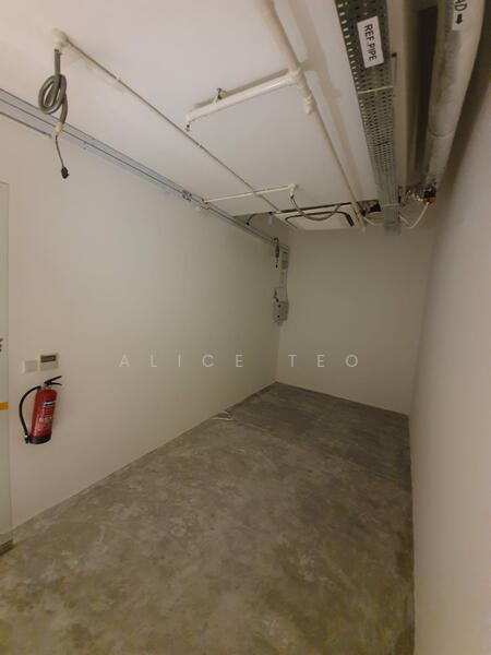 Oxley Tower, 138 Robinson Road, Boat Quay / Raffles Place / Marina, 183 sqft, Office For Sale, by Alice Teo, 25249967 - CommercialGuru.com.sg