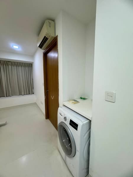RV Edge, 2 Shanghai Road, 2 Bedrooms, 495 sqft, Condominium For Rent, by Juvy Yew, 25250071 - PropertyGuru.com.sg