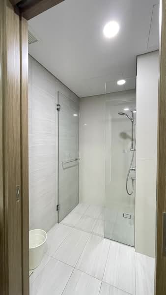 Lakeville, 7 jurong lake link, 2 Bedrooms, 700 sqft, Condominium For Rent, by Bryan Cheng, 25250298 - PropertyGuru.com.sg
