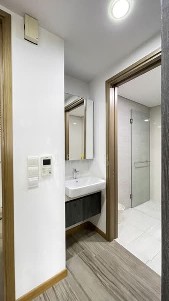 Lakeville, 7 jurong lake link, 2 Bedrooms, 700 sqft, Condominium For Rent, by Bryan Cheng, 25250298 - PropertyGuru.com.sg