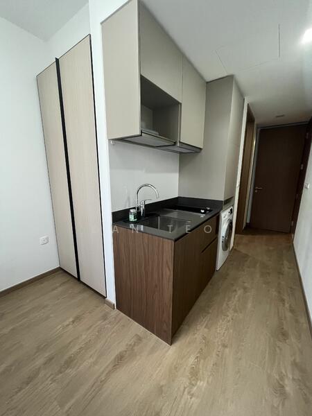 Whistler Grand, 107 West Coast Vale, Buona Vista / West Coast / Clementi New Town, 1 Bedroom, 200 sqft, Condominium For Rent, by Dan Teo, 25250789 - PropertyGuru.com.sg