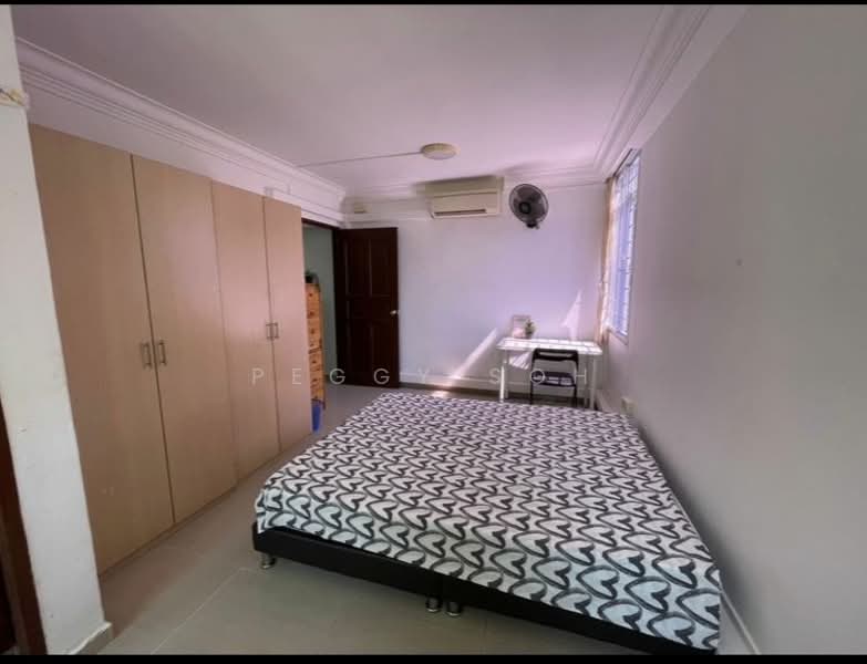 Beauty World Plaza, 140 Upper Bukit Timah Road, 4 Bedrooms, 925 sqft, Apartment For Rent, by Peggy Soh, 25251158 - PropertyGuru.com.sg