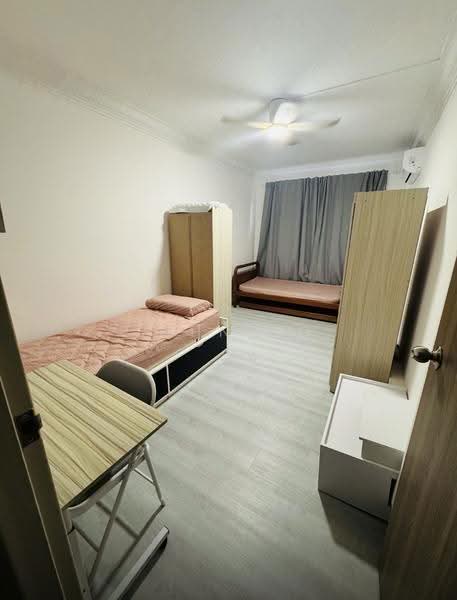 748 Jurong West Street 73, 748 Jurong West Street 73, Boon Lay / Jurong / Tuas, Room Rental, 100 sqft, HDB Flat For Rent, by John Ho, 25251298 - Bedroom - PropertyGuru.com.sg