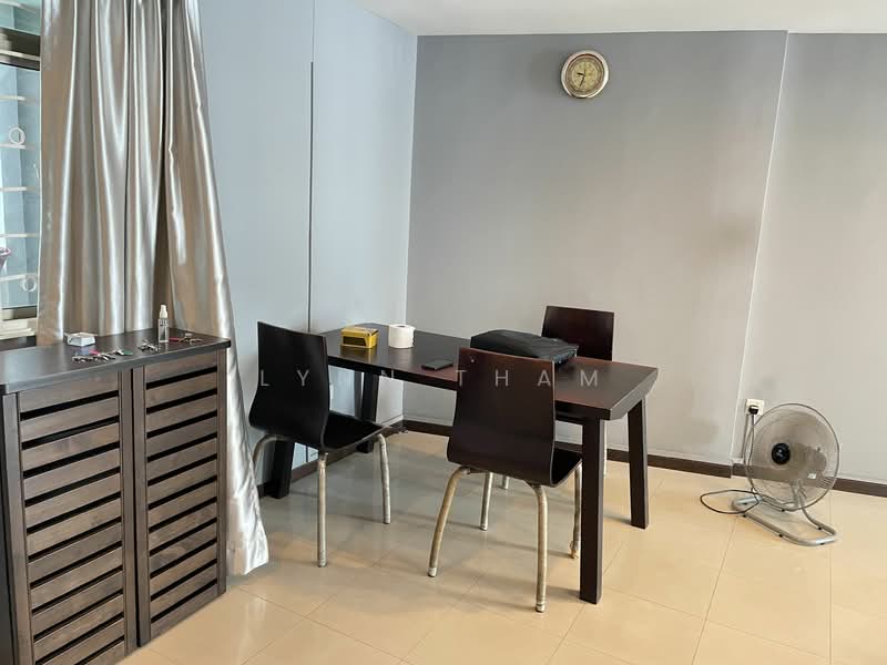 678A Jurong West Street 64, 678A Jurong West Street 64, 3 Bedrooms, 1,184 sqft, HDB Flat For Rent, by Lynn Tham, 25251833 - Dining hall - PropertyGuru.com.sg