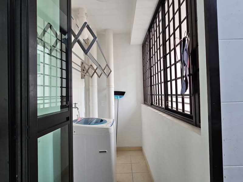 28D Dover Crescent, 28D Dover Crescent, 3 Bedrooms, 1,022 sqft, HDB Flat For Rent, by Jocelyn Or, 25251864 - PropertyGuru.com.sg