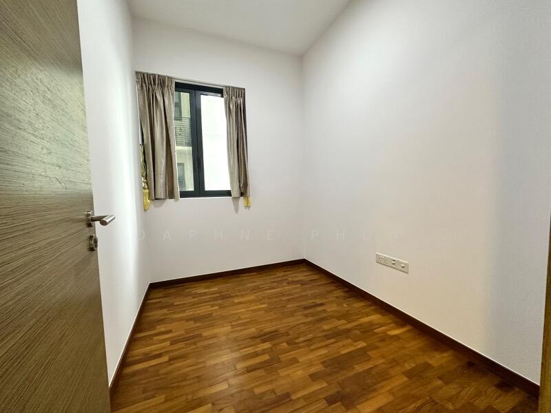 For Rent - The Palette