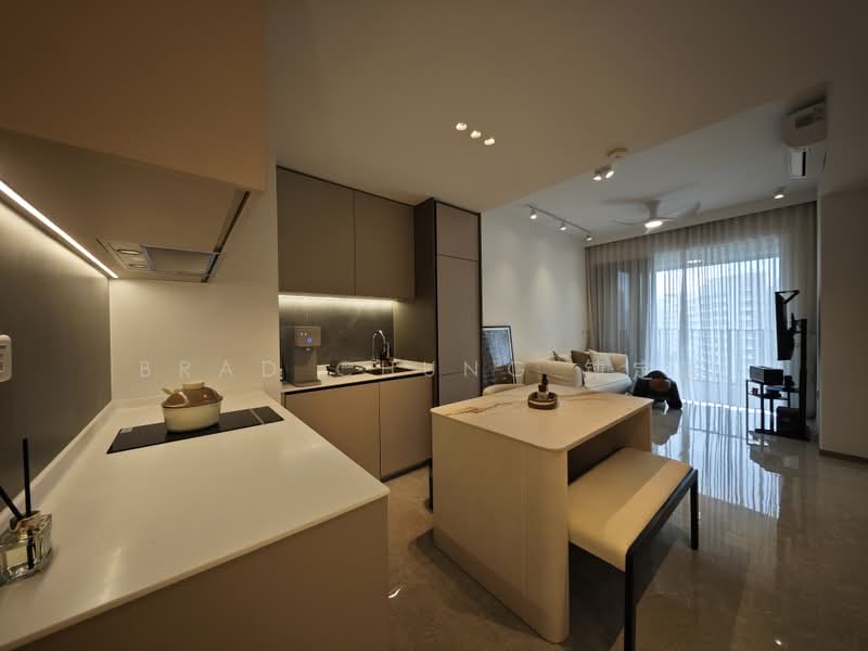 Sengkang Grand Residences, 72 Compassvale Bow, 2 Bedrooms, 764 sqft, Condominium For Sale, by Brad Chung 钟定丰, 25252515 - PropertyGuru.com.sg