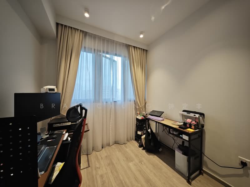 Sengkang Grand Residences, 72 Compassvale Bow, 2 Bedrooms, 764 sqft, Condominium For Sale, by Brad Chung 钟定丰, 25252515 - PropertyGuru.com.sg