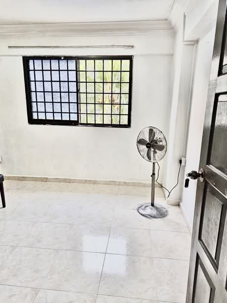 324 Woodlands Street 32, 324 Woodlands Street 32, 3 Bedrooms, 904 sqft, HDB Flat For Rent, by Mandy Yip, 25252643 - PropertyGuru.com.sg