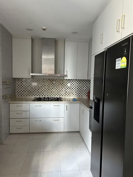 Spring Grove, 53B Grange Road, 4 Bedrooms, 1,786 sqft, Condominium For Rent, by Lyn Wong, 25253110 - PropertyGuru.com.sg