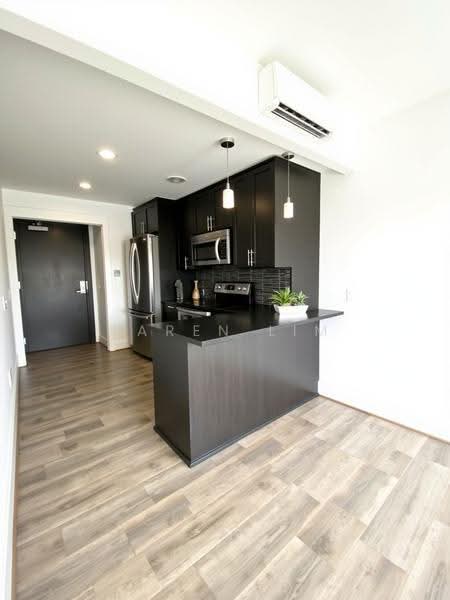 Hyll on Holland, 89 Holland Road, Tanglin / Holland / Bukit Timah, 2 Bedrooms, 614 sqft, Condominium For Rent, by Karen Lim, 25254408 - Disclaimer: This is for illustration purposes only. - PropertyGuru.com.sg