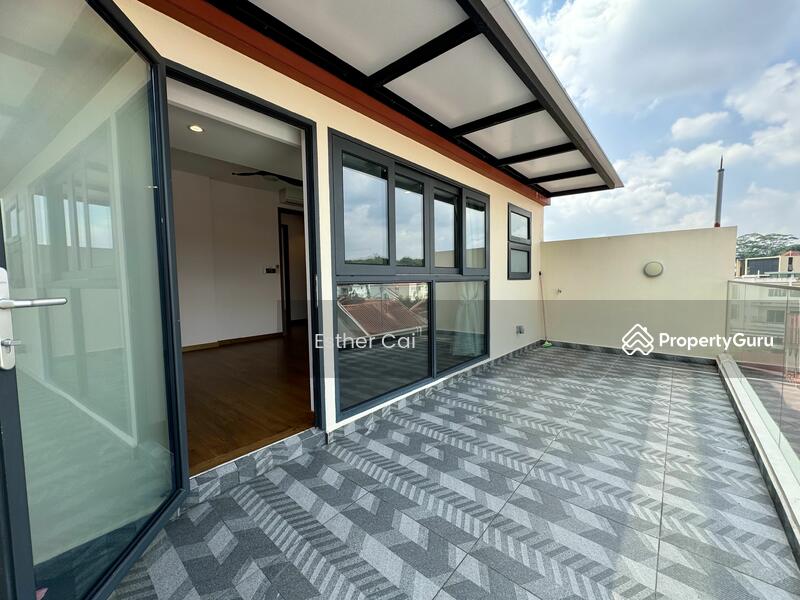 For Rent - Heeton Park