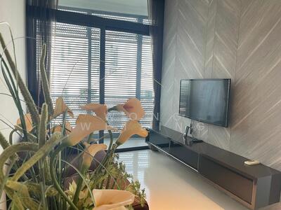 For Sale - Robin Suites