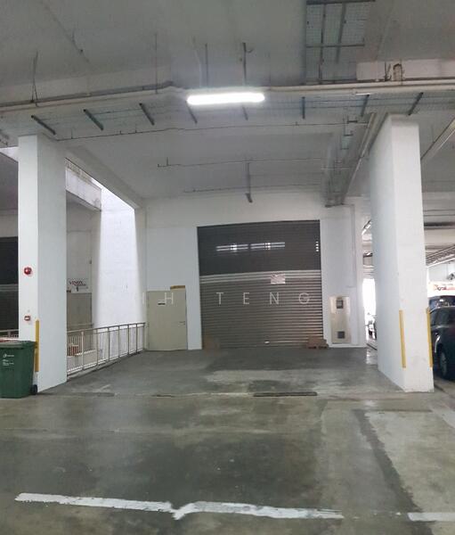 Northpoint Bizhub, 2 Yishun Industrial Street 1, Sembawang / Yishun, 2,560 sqft, Light Industrial (B1) For Rent, by HH Teng, 25254624 - similar front carparks space for 2 vehicles - CommercialGuru.com.sg