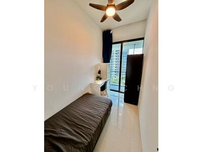 For Rent - The Palette