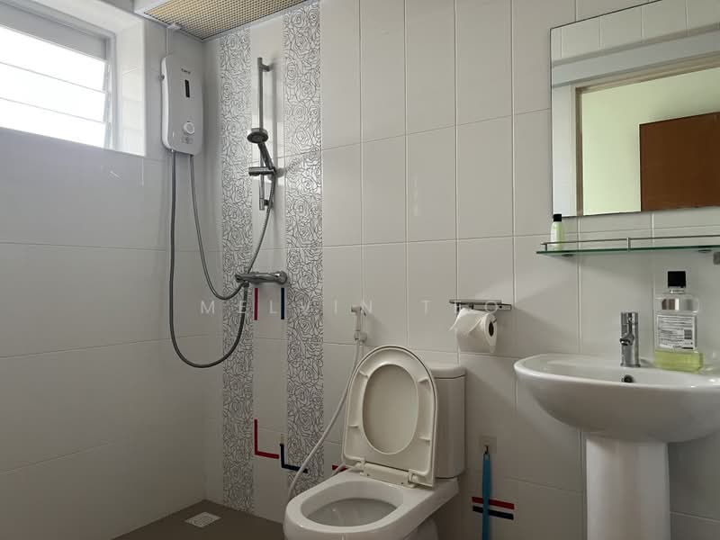 187A Fengshan GreenVille, 187A Bedok North Street 4, 3 Bedrooms, 1,001 sqft, HDB Flat For Rent, by Melvin Teo, 25254931 - PropertyGuru.com.sg