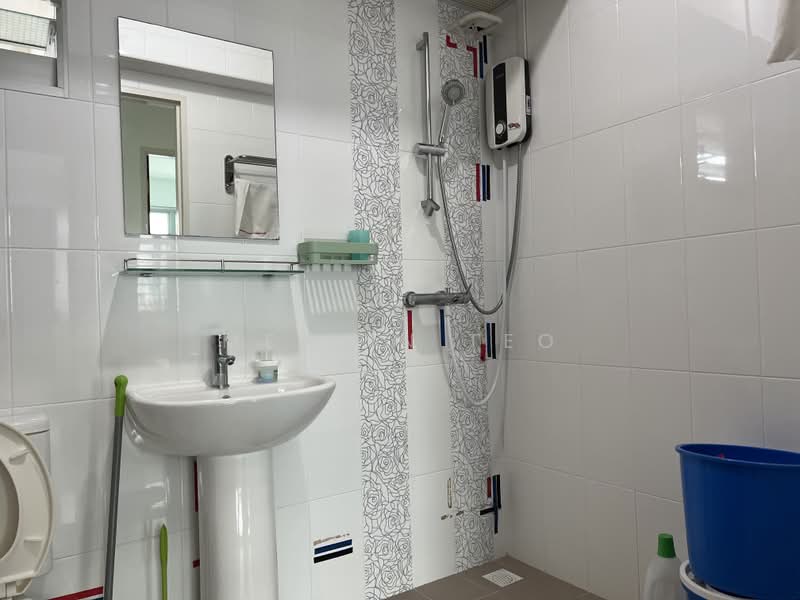 187A Fengshan GreenVille, 187A Bedok North Street 4, 3 Bedrooms, 1,001 sqft, HDB Flat For Rent, by Melvin Teo, 25254931 - PropertyGuru.com.sg