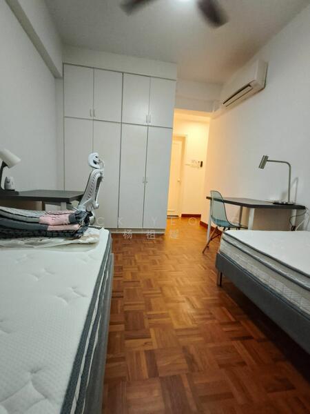 For Rent - Emerald Park