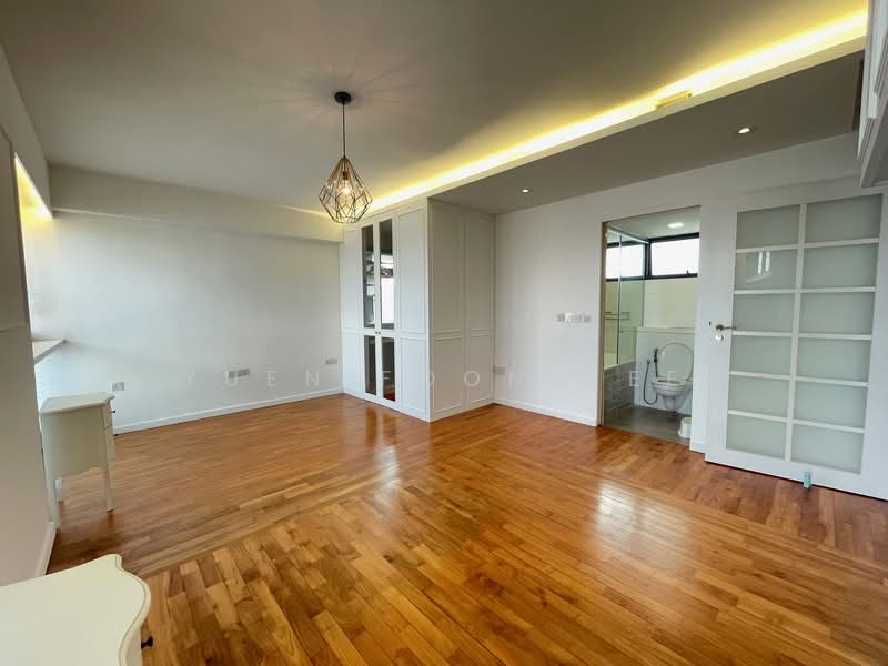 93 Dawson Road, 93 Dawson Road, 2 Bedrooms, 936 sqft, HDB Flat For Rent, by Yuen Foong Ee, 25255181 - Master Bedroom with attached Bathroom and Walk-in Closet - PropertyGuru.com.sg