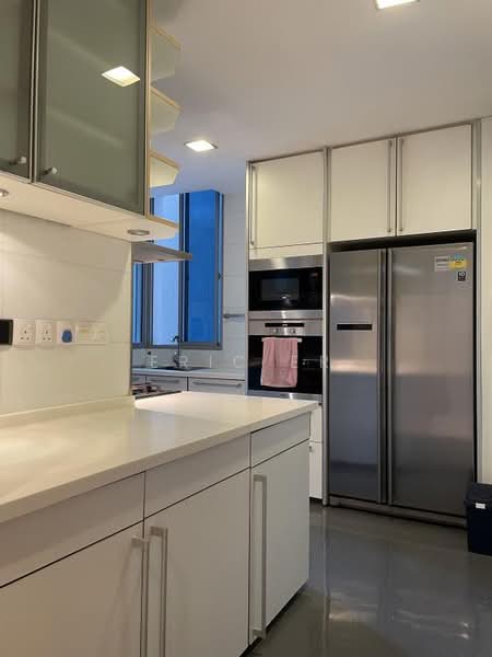 Cairnhill Crest, 6 Cairnhill Circle, 4 Bedrooms, 1,733 sqft, Condominium For Rent, by Eric Er, 25255311 - PropertyGuru.com.sg