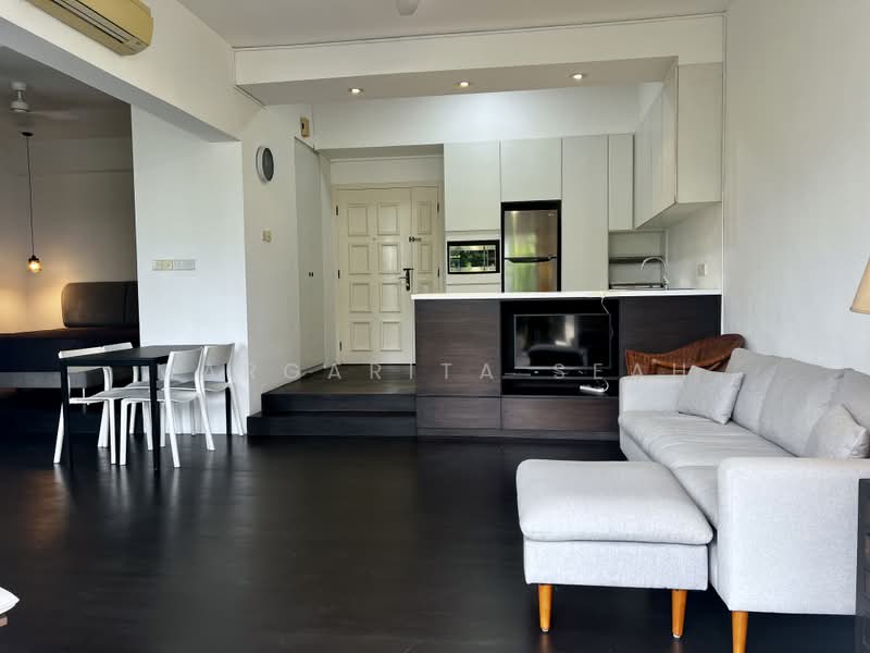 Eastern Lagoon II, 208 Upper East Coast Road, 1 Bedroom, 721 sqft, Condominium For Rent, by Margarita Seah, 25256020 - PropertyGuru.com.sg