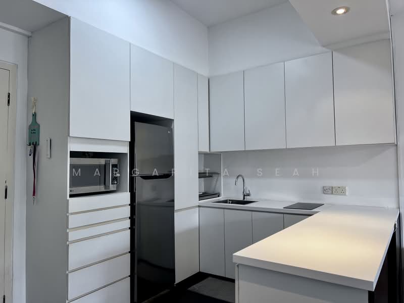 Eastern Lagoon II, 208 Upper East Coast Road, 1 Bedroom, 721 sqft, Condominium For Rent, by Margarita Seah, 25256020 - PropertyGuru.com.sg