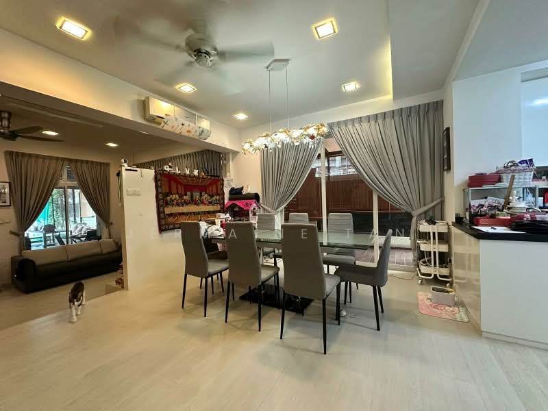 Park Villas, Park Villas Terrace, 5 Bedrooms, 4,000 sqft, Terraced House For Sale, by Jermaine Tan, 25256467 - PropertyGuru.com.sg