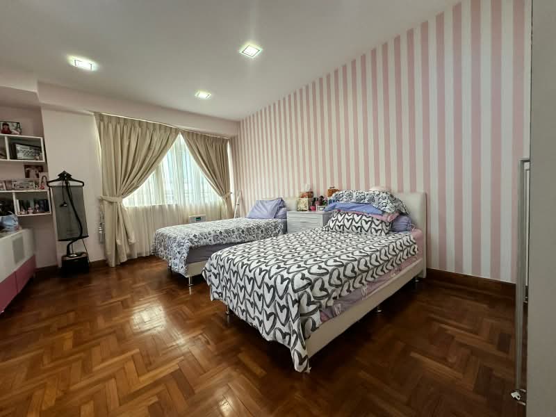 Park Villas, Park Villas Terrace, 5 Bedrooms, 4,000 sqft, Terraced House For Sale, by Jermaine Tan, 25256467 - PropertyGuru.com.sg