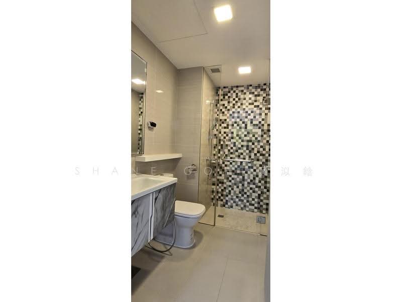 Sea Esta, 26 Pasir Ris Link, Pasir Ris / Tampines, 1 Bedroom, 350 sqft, Condominium For Rent, by Shane Goh 吴泤鋡, 25256612 - Bathroom - PropertyGuru.com.sg
