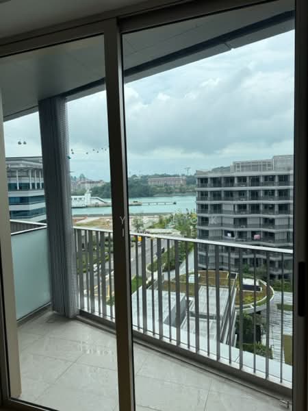 The Reef at King's Dock, 12 Harbourfront Avenue, 2 Bedrooms, 764 sqft, Condominium For Rent, by JAY PECK, 25256759 - PropertyGuru.com.sg