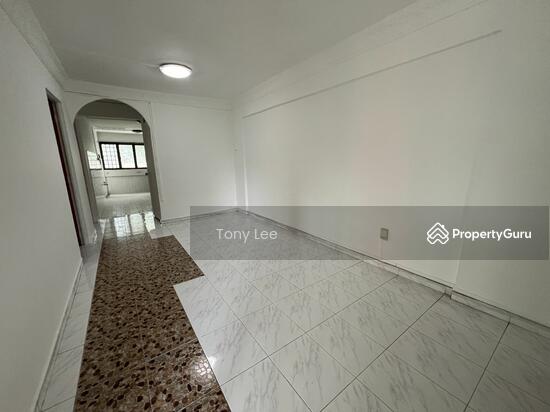 For Rent - 220 Yishun Street 21