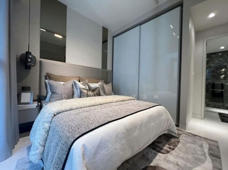 Up@Robertson Quay, 90 Robertson Quay, Orchard / River Valley, 2 Bedrooms, 1,044 sqft, Condominium For Sale, by Pierce Goh, 25257686 - Bedroom - PropertyGuru.com.sg