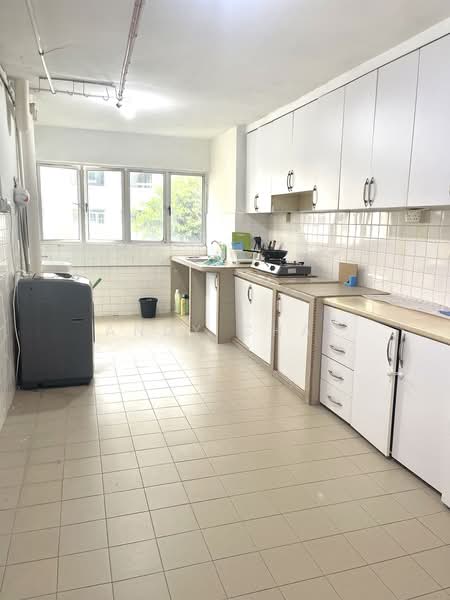 426 Ang Mo Kio Avenue 3, 426 Ang Mo Kio Avenue 3, 3 Bedrooms, 785 sqft, HDB Flat For Rent, by Andy Chai, 25258087 - PropertyGuru.com.sg