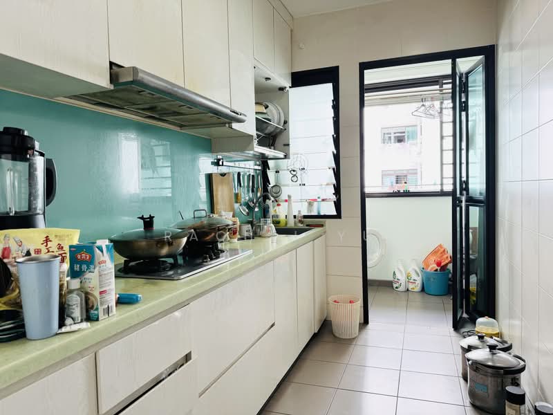 180C Boon Lay Drive, 180C Boon Lay Drive, Room Rental, 100 sqft, HDB Flat For Rent, by Rachel Yu, 25258381 - PropertyGuru.com.sg