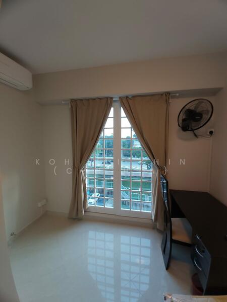 For Rent - Elias Green