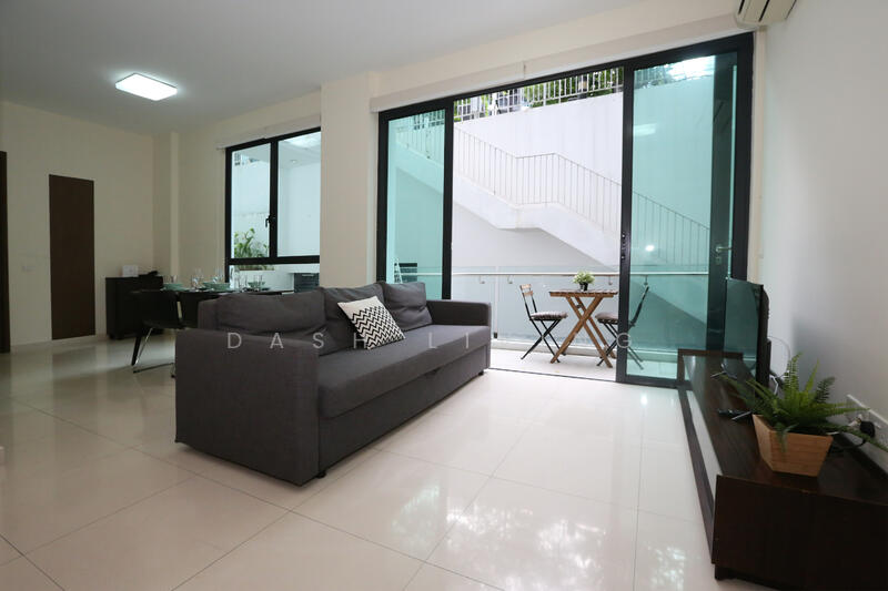 For Rent - The Estrella