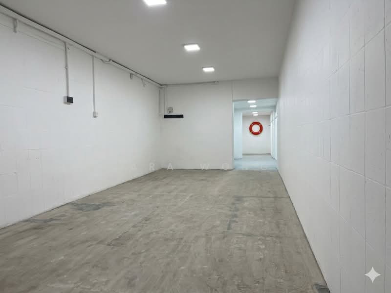 Jalan Besar Main Road, Freehold-2 Storey Shophouse with Permanent Restaurant approved., Jalan Besar, Farrer Park / Serangoon Rd, 862 sqft, Food & Beverage For Sale, by Cara Wong, 25258565 - CommercialGuru.com.sg