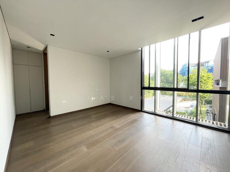 Brand New Freehold Detached | Prime Namly Crescent | District 10 Detached House For Sale at S$ 22,000,000 | PropertyGuru Singapore