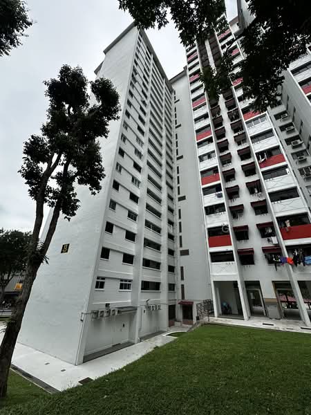 13 Holland Drive, 13 Holland Drive, 2 Bedrooms, 700 sqft, HDB Flat For Rent, by Melvin Ng, 25259655 - PropertyGuru.com.sg