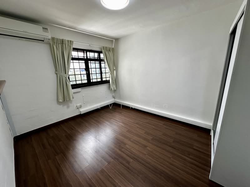 13 Holland Drive, 13 Holland Drive, 2 Bedrooms, 700 sqft, HDB Flat For Rent, by Melvin Ng, 25259655 - PropertyGuru.com.sg