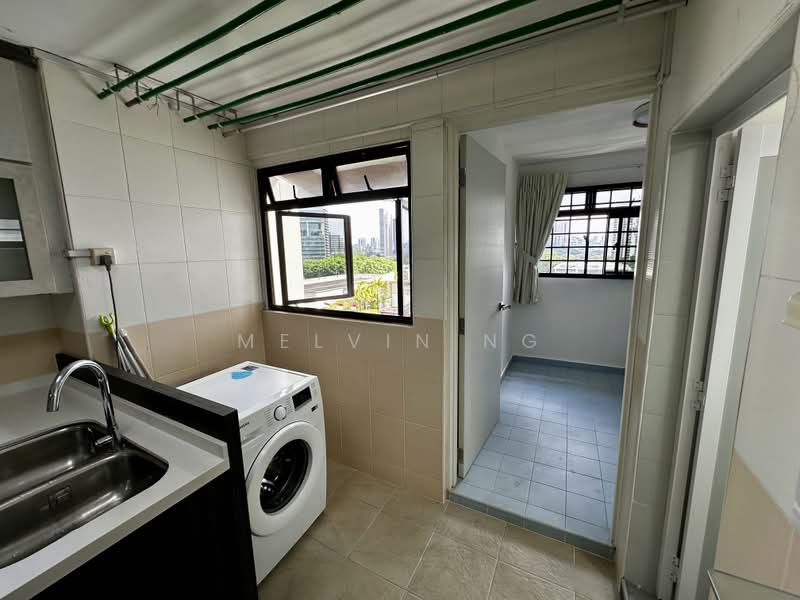13 Holland Drive, 13 Holland Drive, 2 Bedrooms, 700 sqft, HDB Flat For Rent, by Melvin Ng, 25259655 - PropertyGuru.com.sg