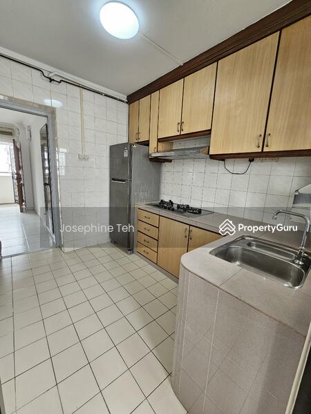 For Rent - 144 Rivervale Drive
