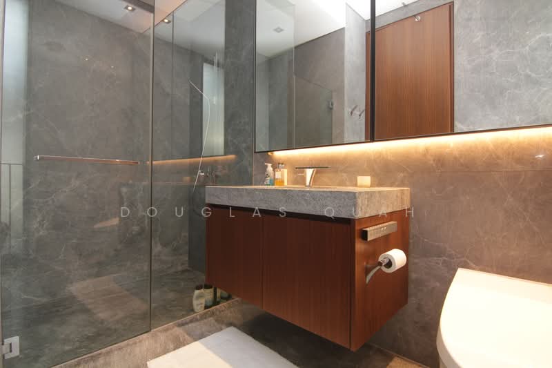 One Tree Hill Collection, One Tree Hill Road, 7 Bedrooms, 5,500 sqft, Semi-Detached House For Rent, by Douglas Quah, 25260357 - One Tree Hill guest toilet - PropertyGuru.com.sg