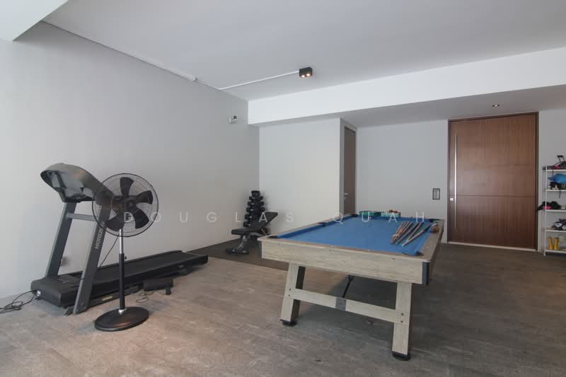 One Tree Hill Collection, One Tree Hill Road, 7 Bedrooms, 5,500 sqft, Semi-Detached House For Rent, by Douglas Quah, 25260357 - One Tree Hill basement garage - PropertyGuru.com.sg