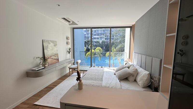 For Sale - Skies Miltonia