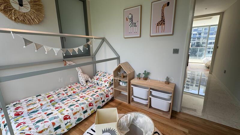 For Sale - Skies Miltonia