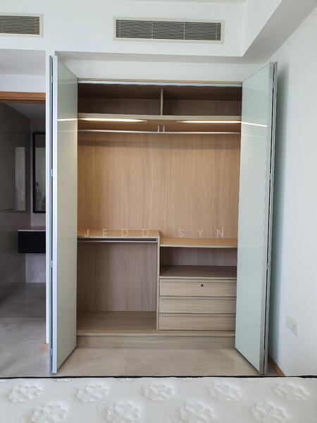 For Rent - Martin Place Residences