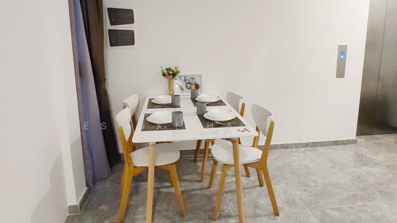 Mooi Residences, 139 Holland Road, Room Rental, 150 sqft, Condominium For Rent, by Bespoke Habitat Pte Ltd, 25260967 - 05-01 Dining Space - PropertyGuru.com.sg