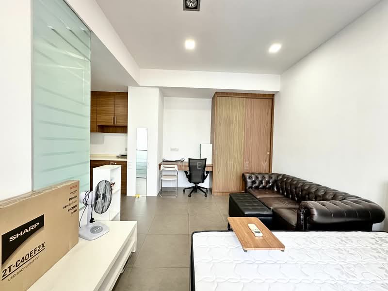 Hoa Nam Building, 27 Foch Road, Room Rental, 350 sqft, Apartment For Rent, by Serene Tey, 25261213 - PropertyGuru.com.sg