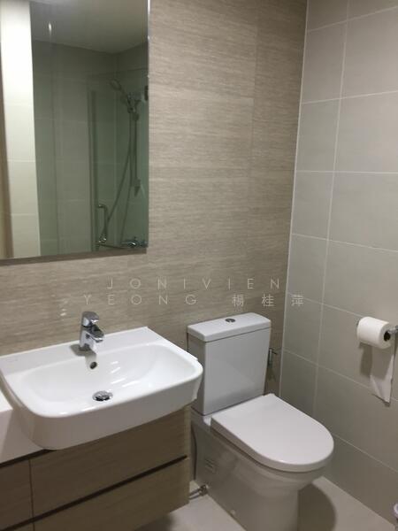 The Lakefront Residences, 42 Lakeside Drive, 3 Bedrooms, 1,001 sqft, Condominium For Rent, by Jonivien Yeong 楊桂萍, 25261502 - PropertyGuru.com.sg